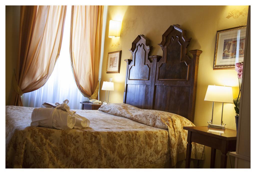 Hotel Palazzo Guiderocchi Ascoli Piceno Zewnętrze zdjęcie